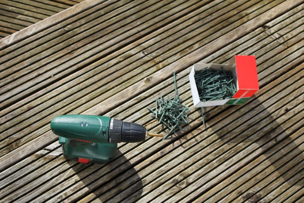 How to maintain a deck in Australia